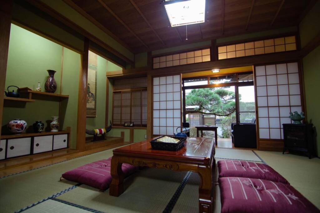太宰苑 - Dazaien Traditional Japanese Houses Dazaifu Luaran gambar