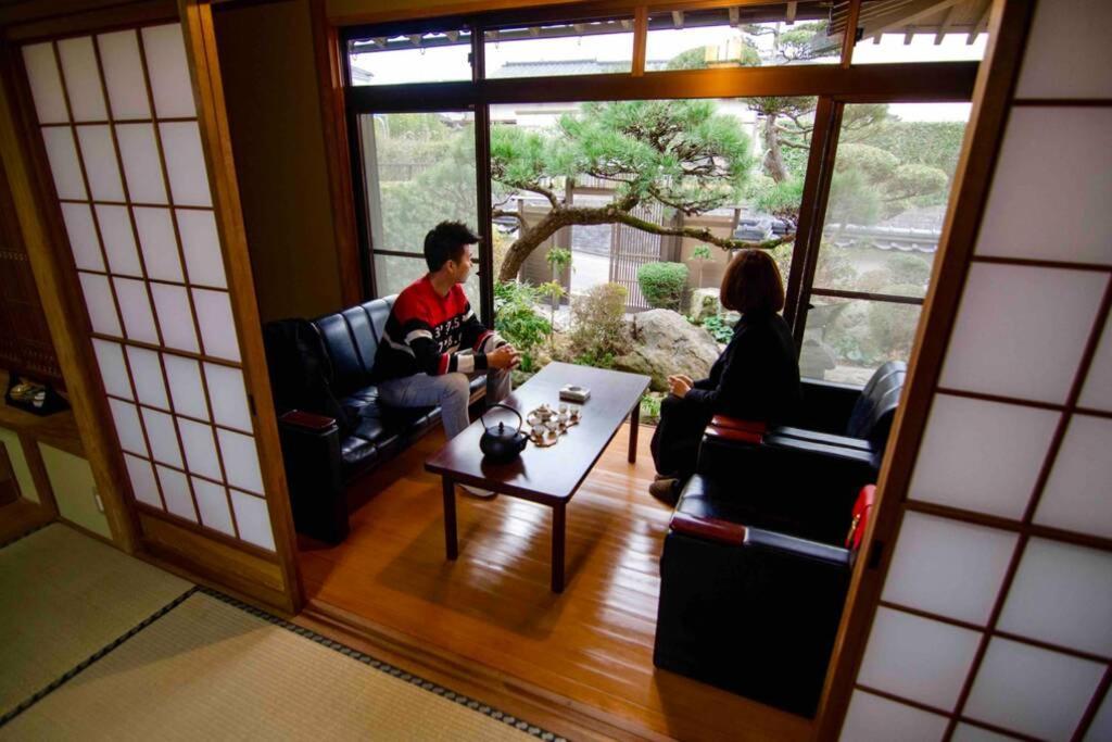 太宰苑 - Dazaien Traditional Japanese Houses Dazaifu Luaran gambar